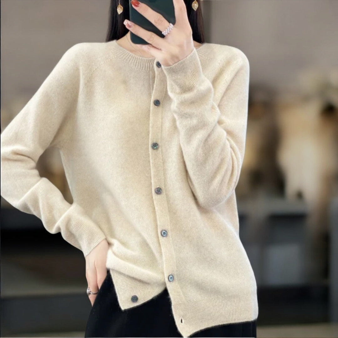 Noelle | Cardigan i Myk Ull