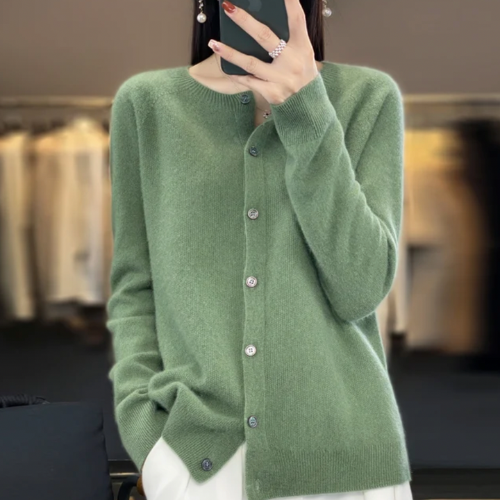 Noelle | Cardigan i Myk Ull